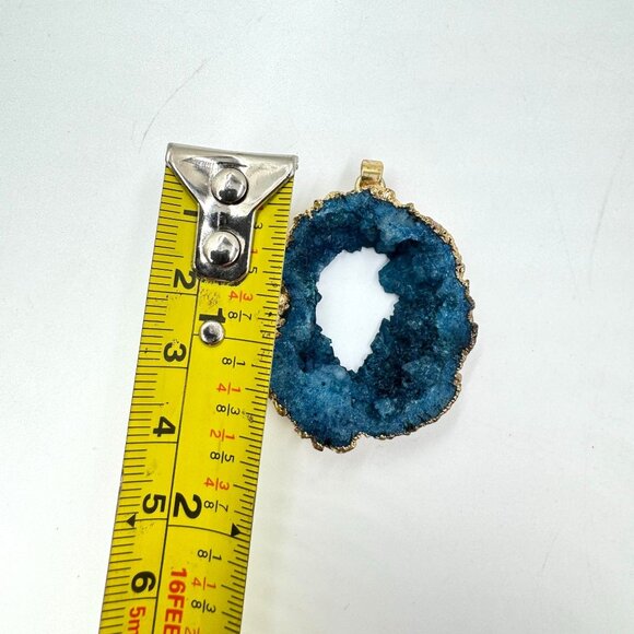 Blue Druzy Geode with an gold-plated edge Boho Gypsy Pendant - Picture 9 of 11